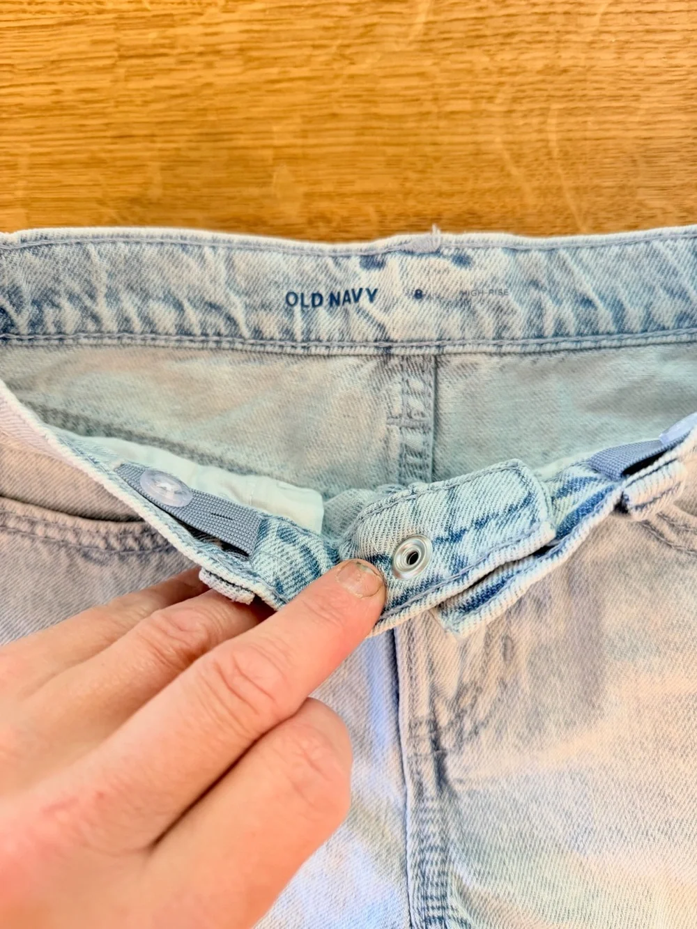 old navy girls size 8 Denim Shorts with Butterfly Embroidery